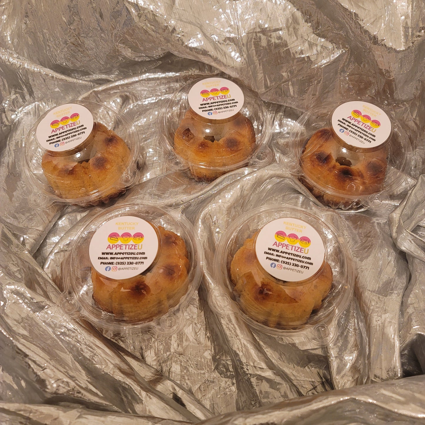 Mini Kentucky Butter cakes