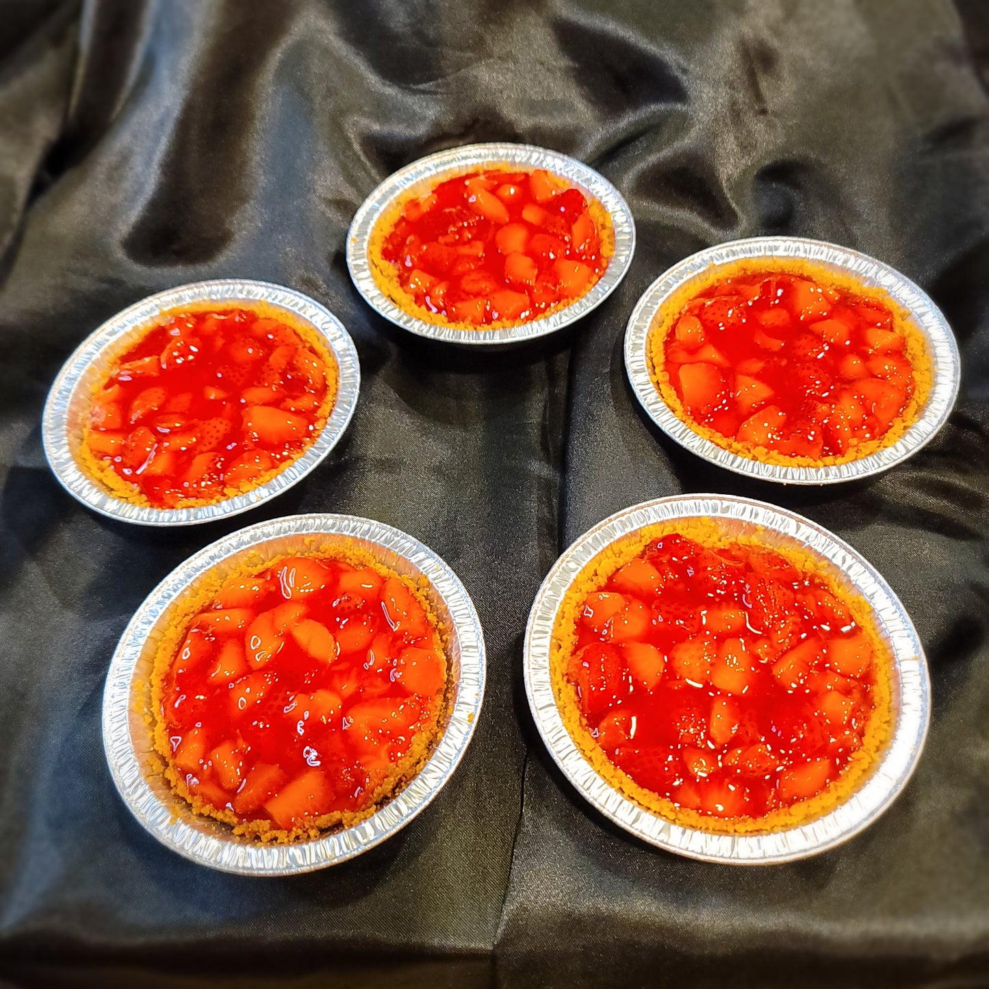 Mini Strawberry Cheesecakes